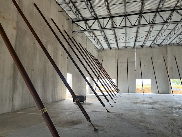 AWS D1.1 code-compliant structural steel welding for a commercial building frame in Missouri